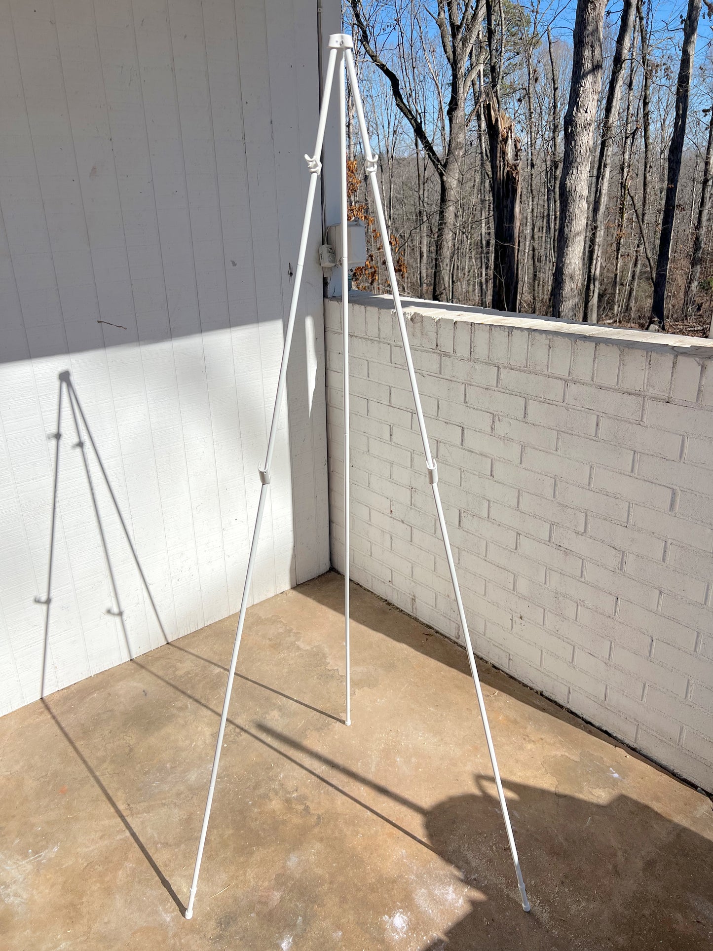 White Easel Rental